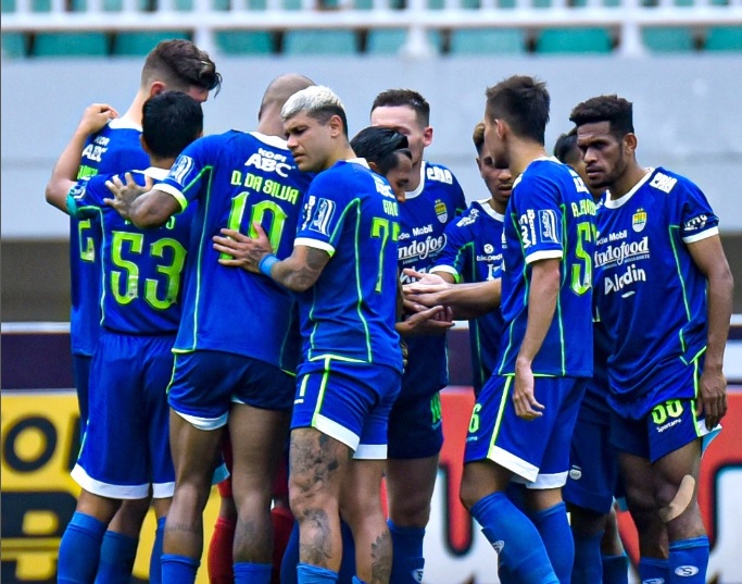 Linimasa Persib vs Barito Putera Rivalitas yang Terus Berlanjut