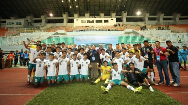 Timnas U 17 vs Barcelona Pertandingan Antara Generasi Muda