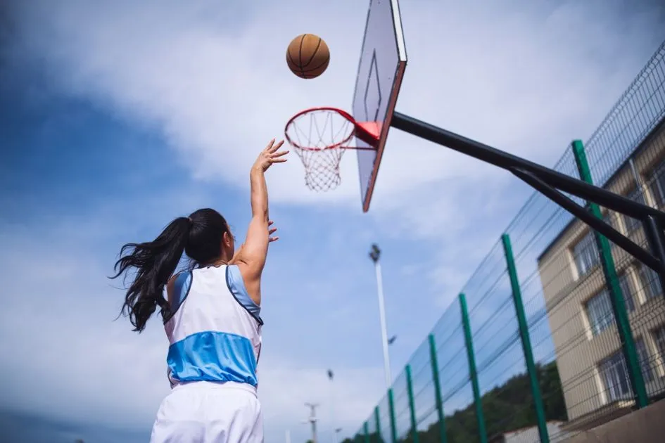 Foto Lapangan Basket Mengabadikan Momen di Arena Olahraga