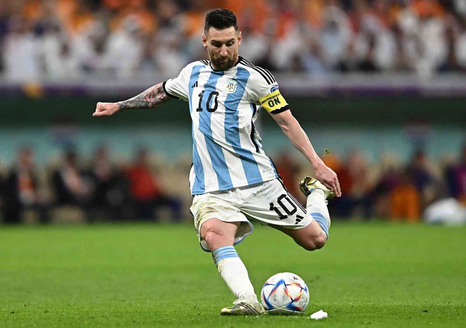 Berapa Tinggi Messi