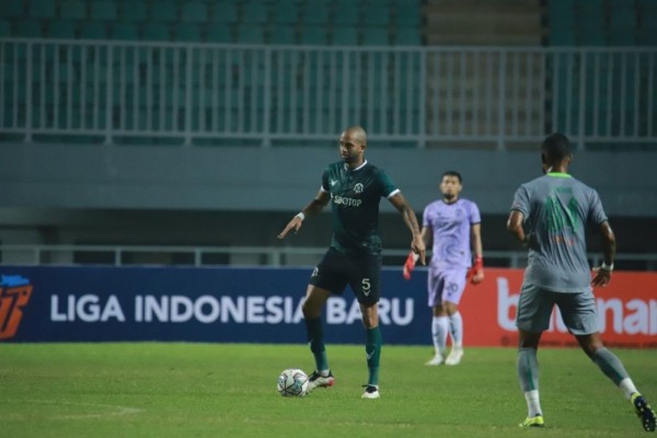 Linimasa Persebaya vs Persikabo 1973