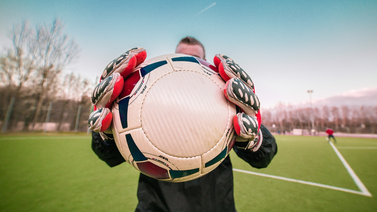 Penghargaan Kiper Terbaik dalam Dunia Sepak Bola