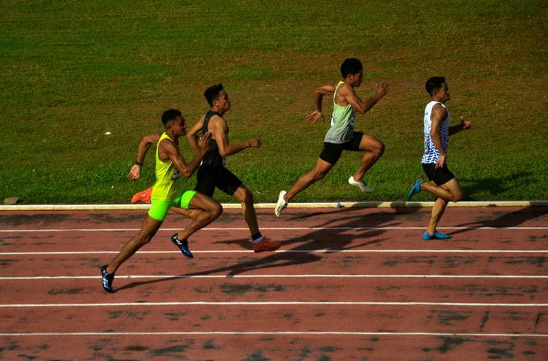 Memahami Teknik Lari 100 Meter